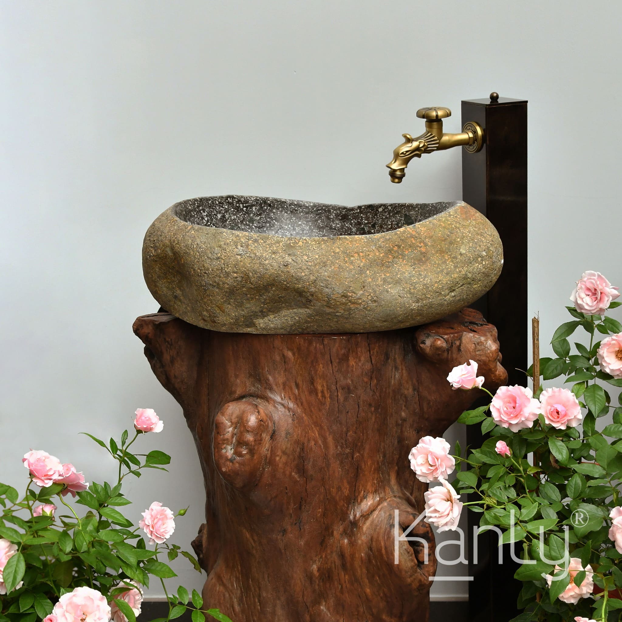 Chậu đá cuội kanly tại khu biệt thự dương nội hà đông