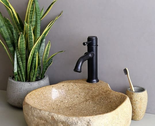 Vòi lavabo nóng lạnh màu đen Kanly GCV20B 