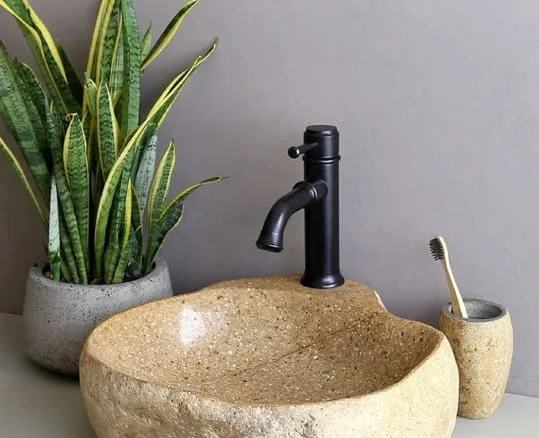 Vòi lavabo nóng lạnh màu đen Kanly GCV20B 