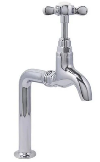 Vòi nước lạnh bằng đồng gắn tường mạ chrome Kanly CHT01N