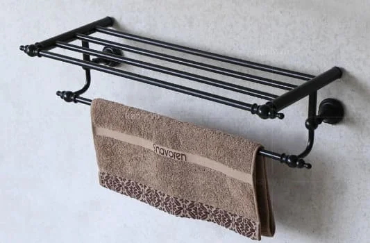 Thanh vắt khăn đôi bằng đồng màu đen Kanly GCK13B