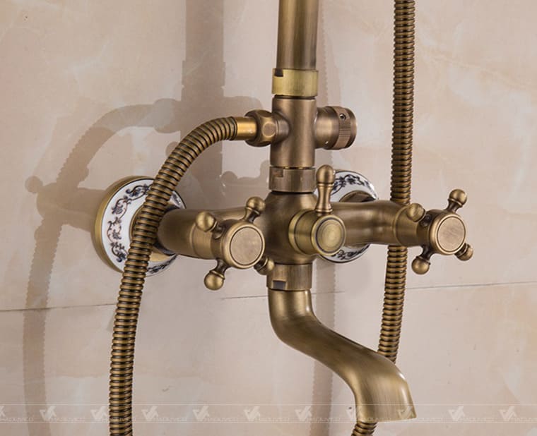 Sen cây nóng lạnh bằng đồng Haduvico ST041