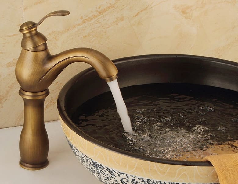 Vòi chậu nóng lạnh đồng thau Haduvico VR005