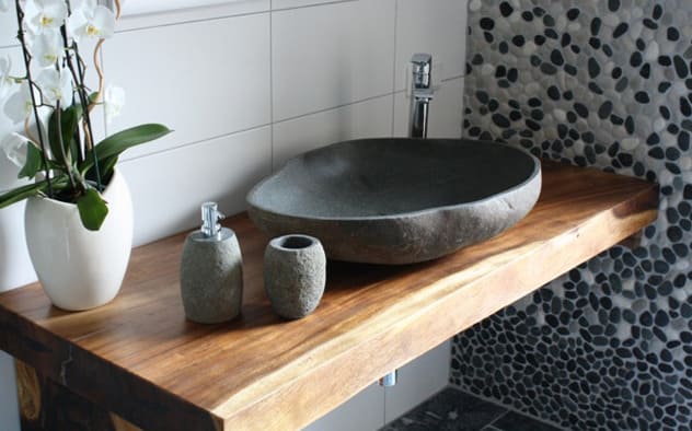 Chậu đá cuội Kanly tại Resort và homestay khu vực Trung Châu, Hồng Hà