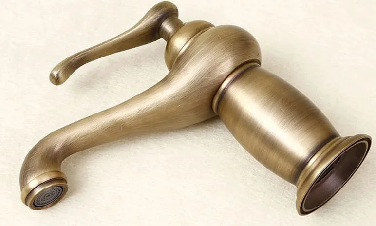 Vòi chậu nóng lạnh đồng thau Haduvico VR025