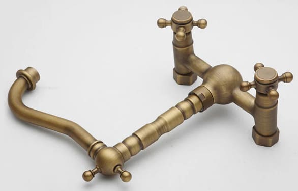 Vòi chậu nóng lạnh đồng thau gắn tường Haduvico VR031