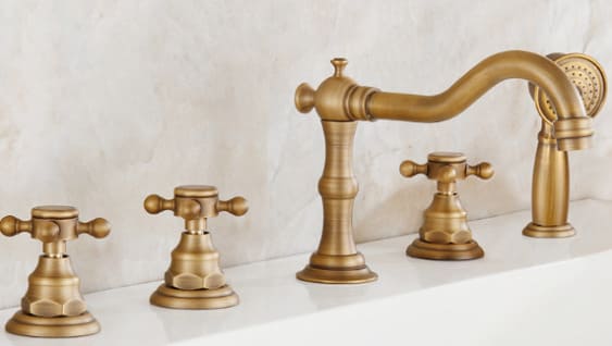 Sen bồn tắm gắn bồn 5 lỗ nóng lạnh bằng đồng Haduvico VR076