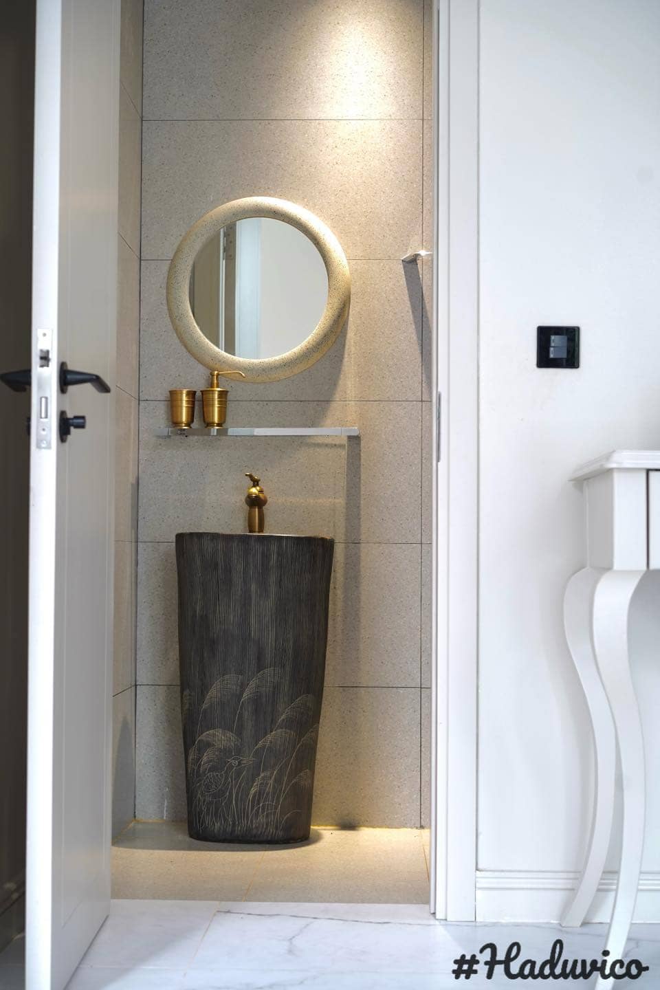 Thiết bị nhà tắm Haduvico tại chung ciw cao cấp liễu giai 