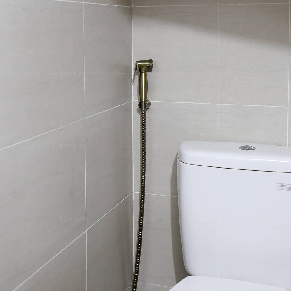 Vỏi xịt vệ sinh bằng đồng haduvico 