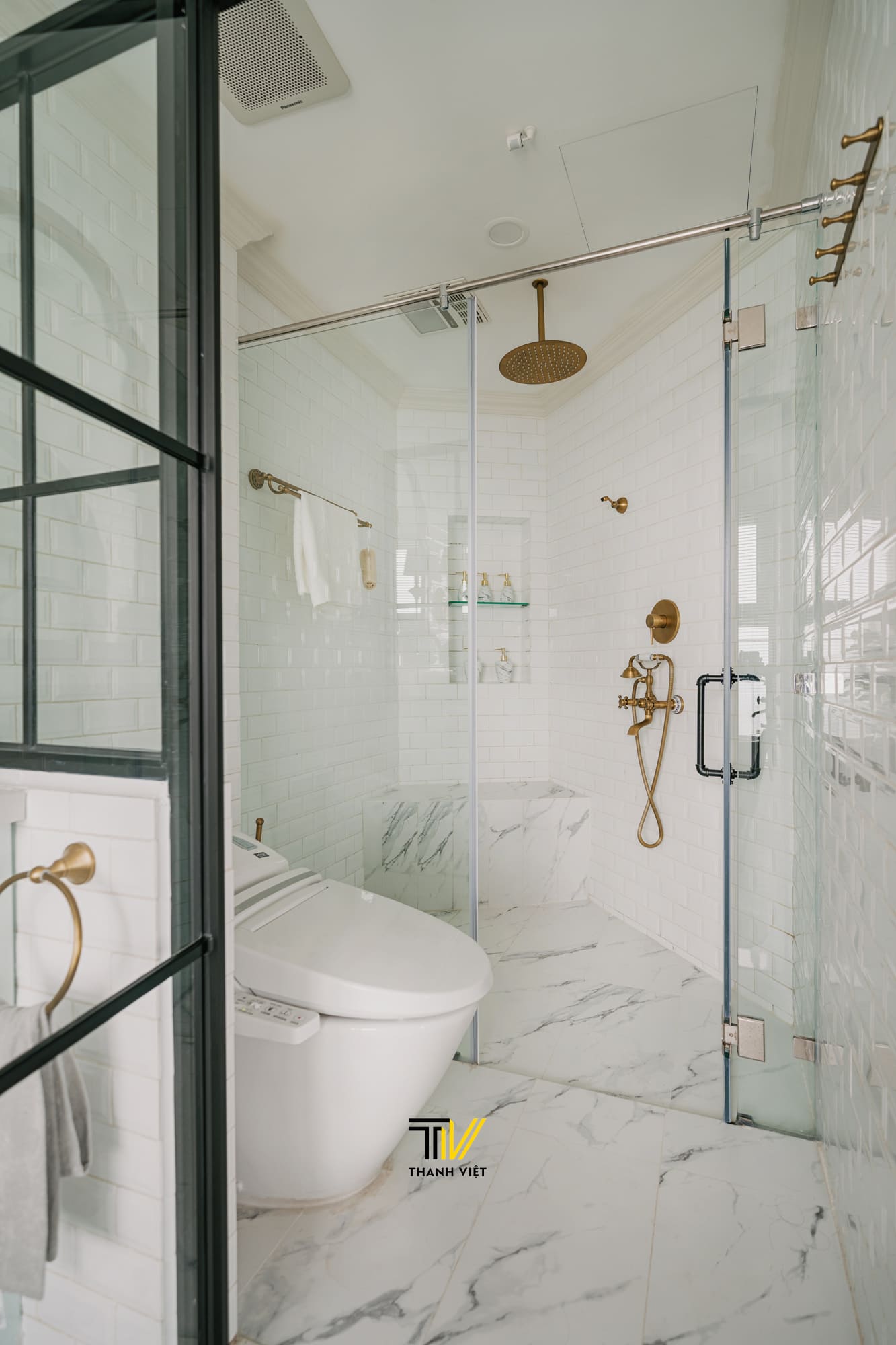 Sen tắm âm tường Haduvico tại căn hộ cao cấp tại các chung cư Times City, Sun Grand City Ancora