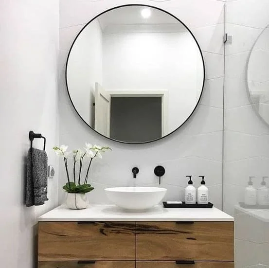 Vòi chậu gắn tường Haduvico tại căn hộ cao cấp khu đô thị Mulberry hane văn phú dương nội