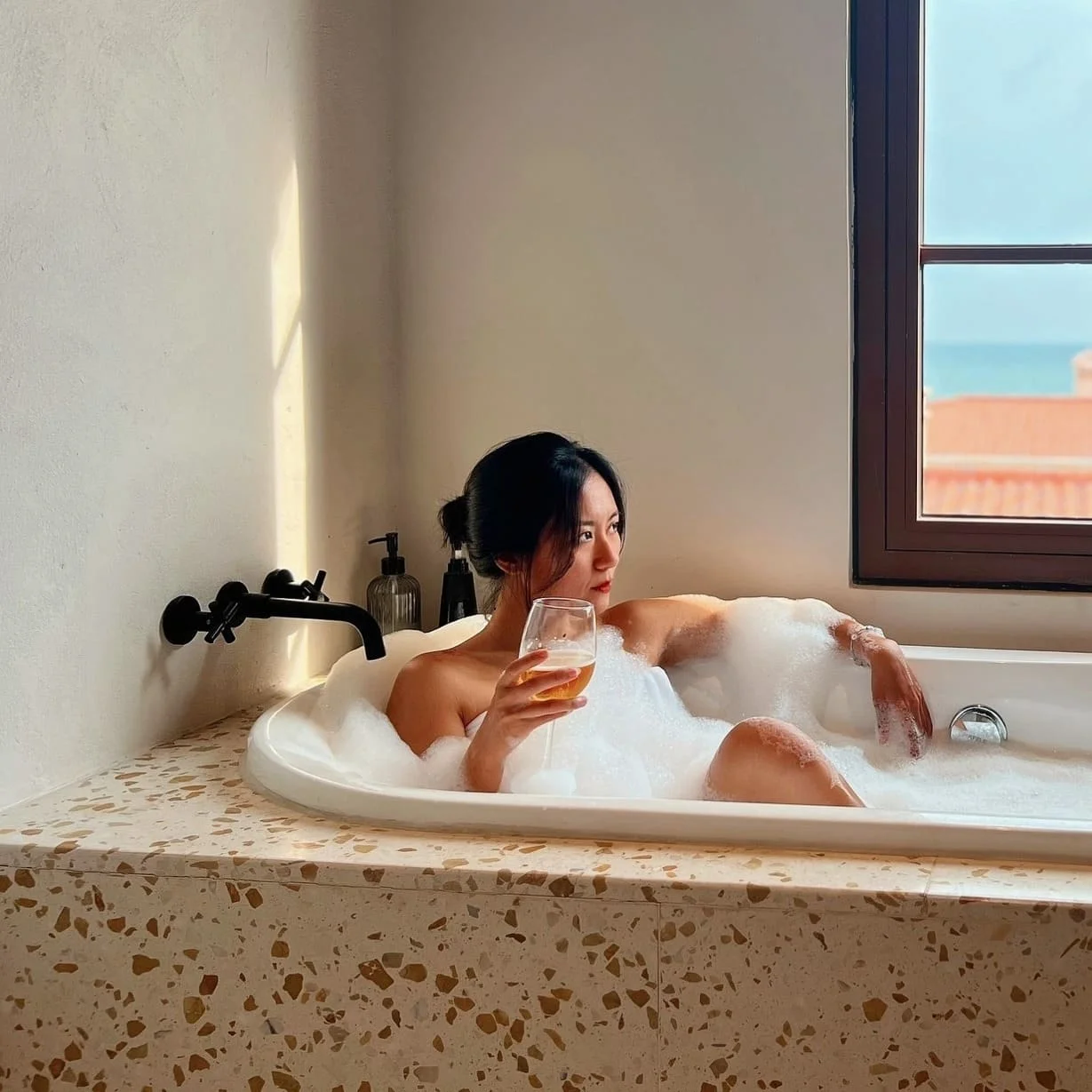 Vòi 3 lỗ bằng đồng Haduvico tại căn hộ cao cấp tại các khu đô thị Vân Đình, Quảng Phú Cầu.