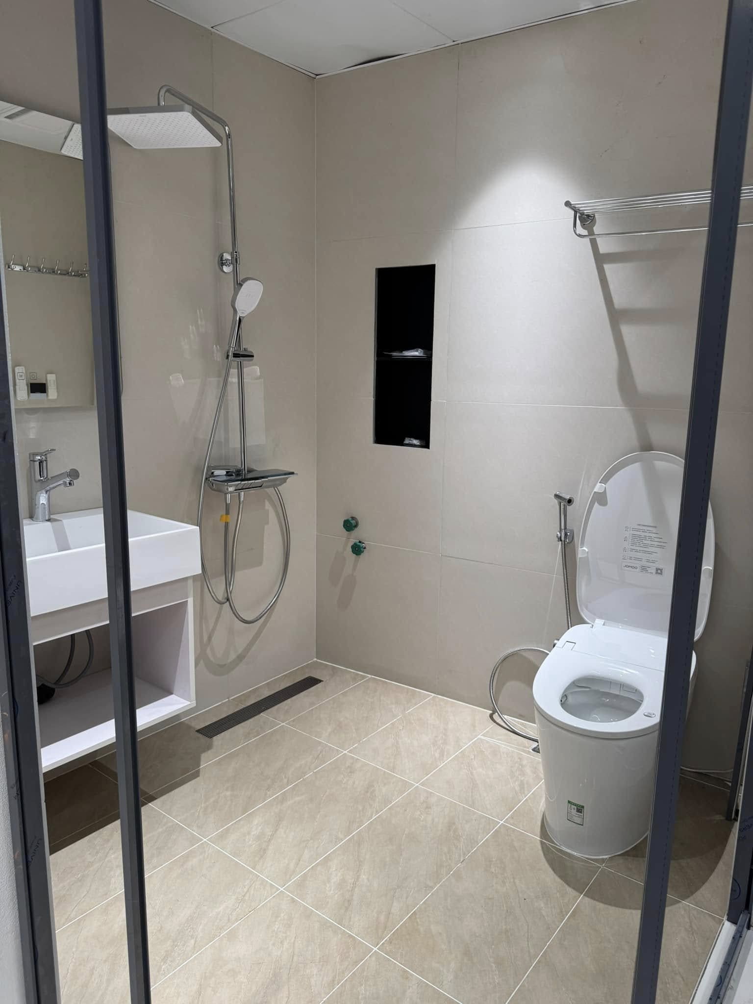 Thiết bị vệ sinh Jomoo tại khách sạn cao cấp tại Cổ Nhuế, Phú Diễn.