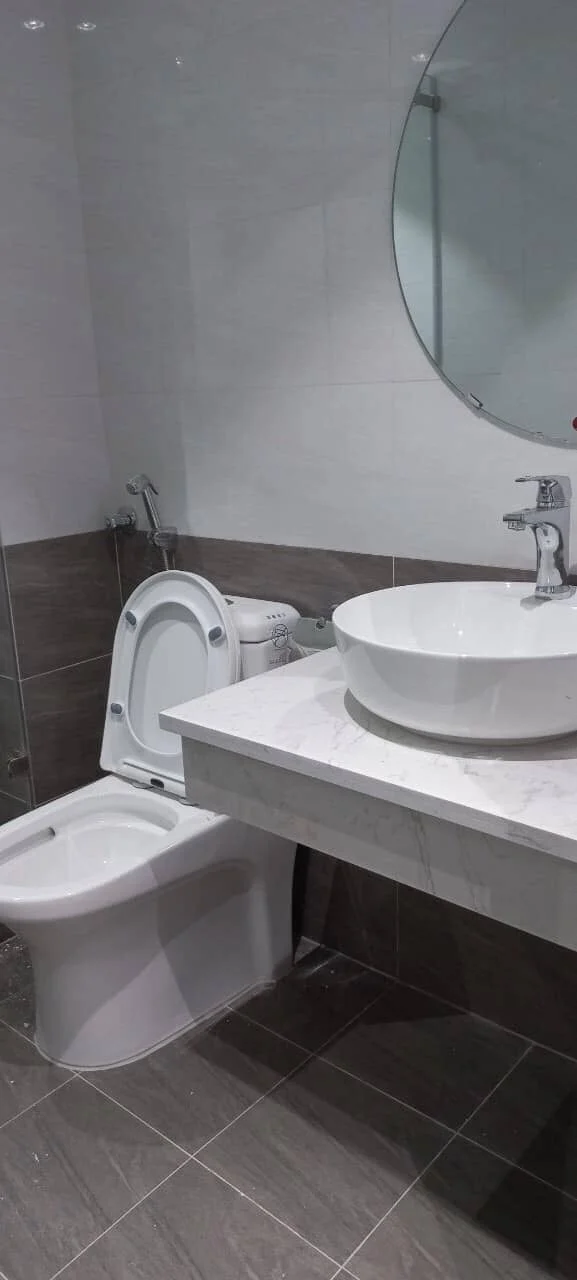Bồn cầu Jomoo tại nhà phố thị trấn Phùng và các xã trung tâm khác