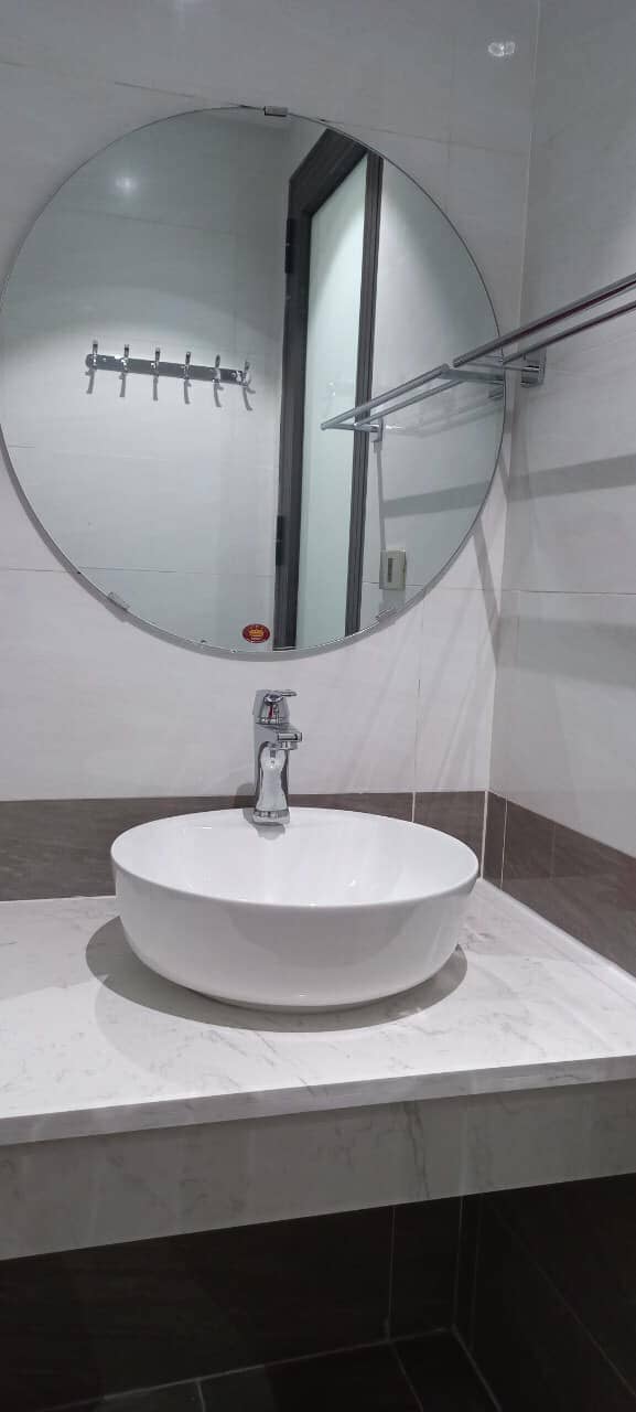 Chậu dương bàn Jomoo tại khách sạn, nhà hàng ởi Phù Lỗ, Tiền Phong