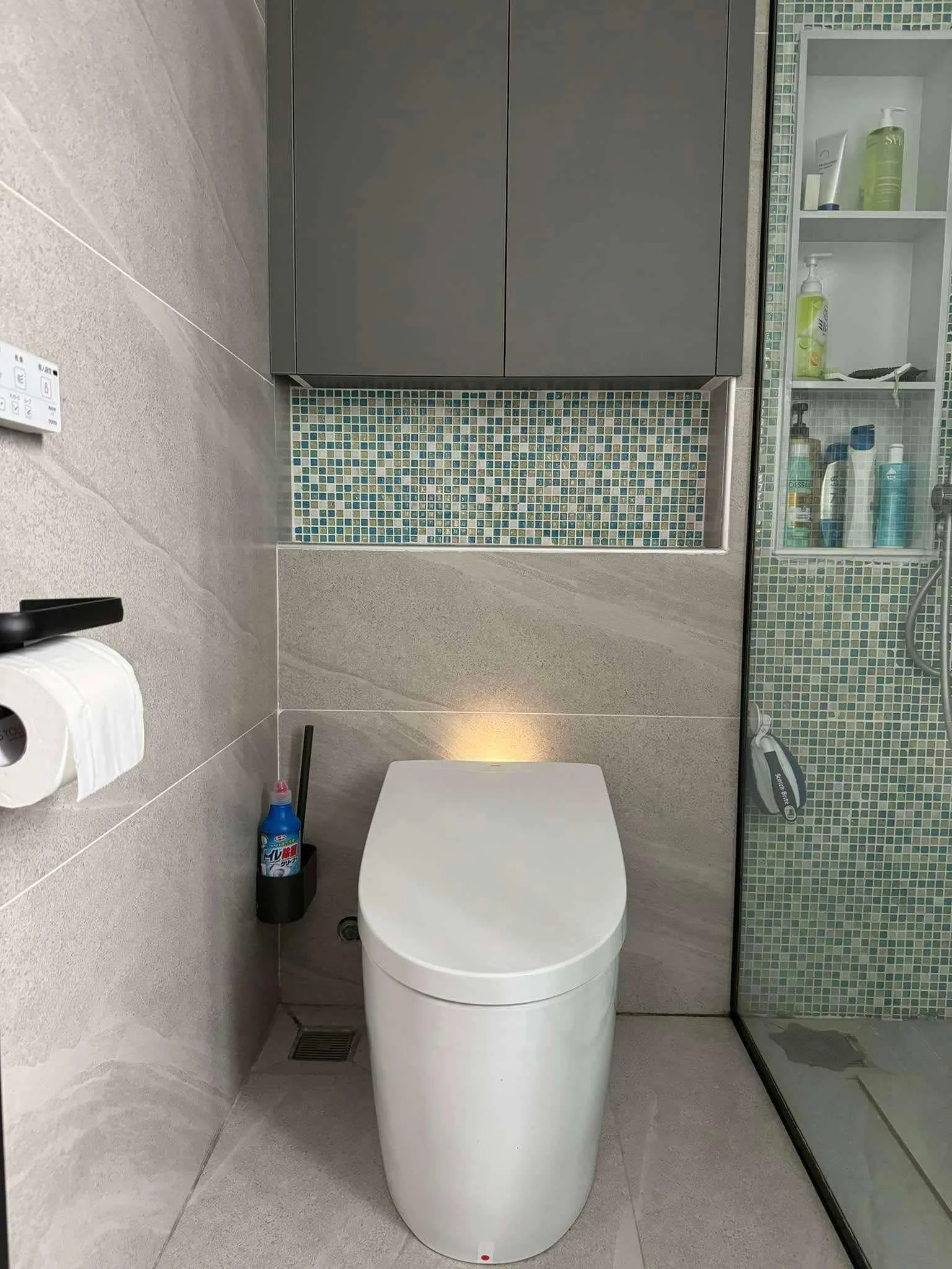 Bồn cầu toto biệt thự và nhà phố tại các khu như Liễu Giai, Ngọc Hà.