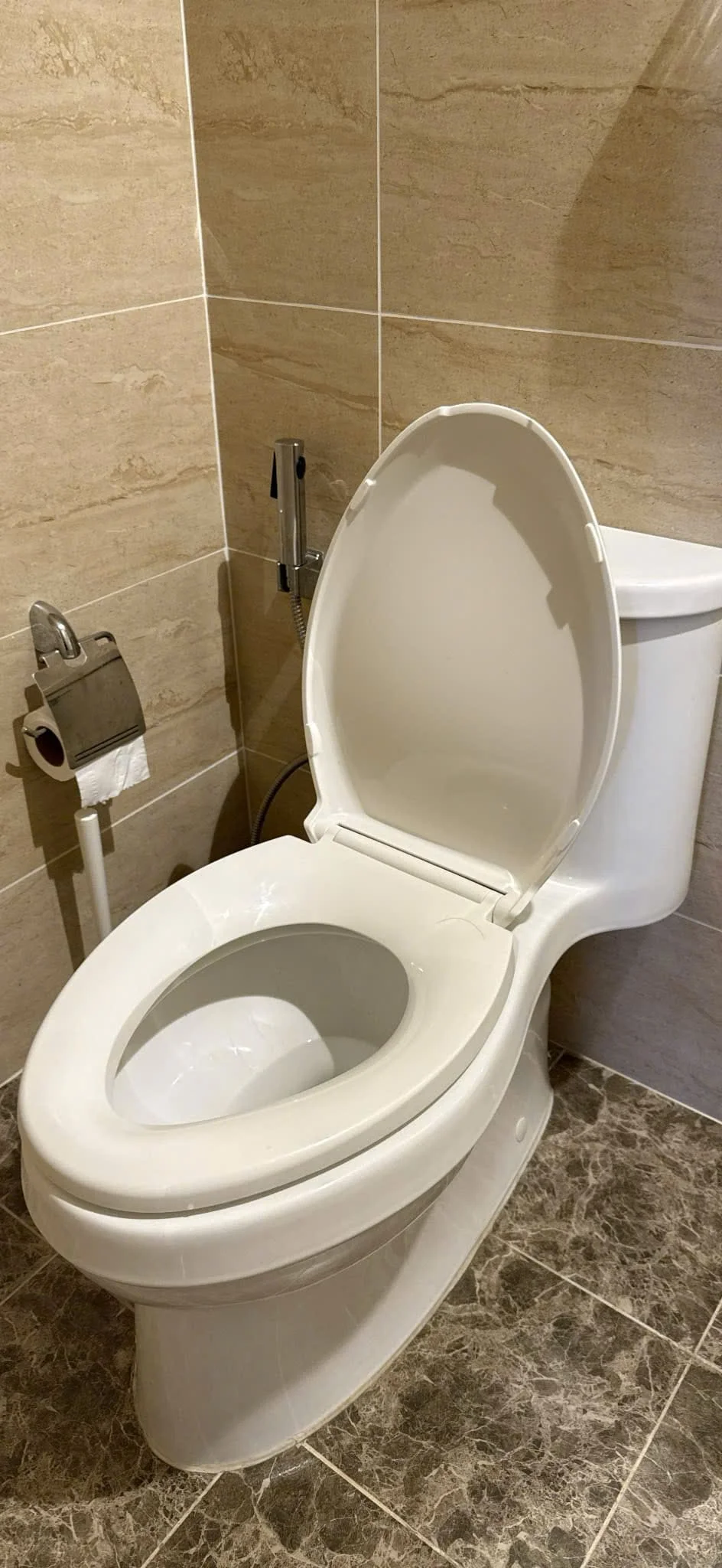 Bồn cầu TOTO tại nhà dân khu vực Yên Sở, Hoàng Liệt 