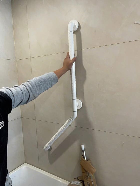 Thanh tay vịn phòng tắm Miken V7050W