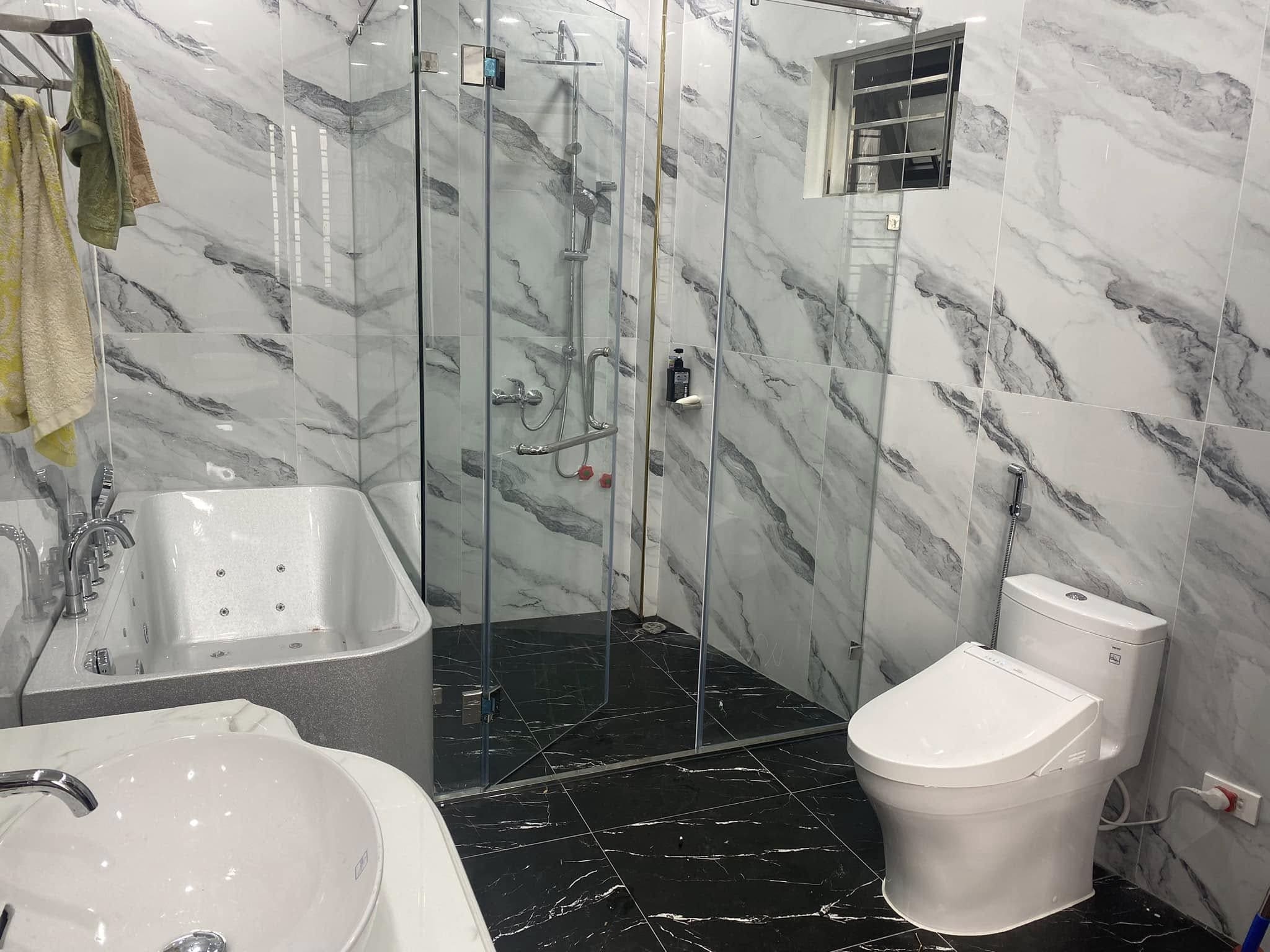 Thiết bị vệ sinh TOTO tại biệt thự tại xã Đại Nghĩa, Viên An, Mỹ Thành.