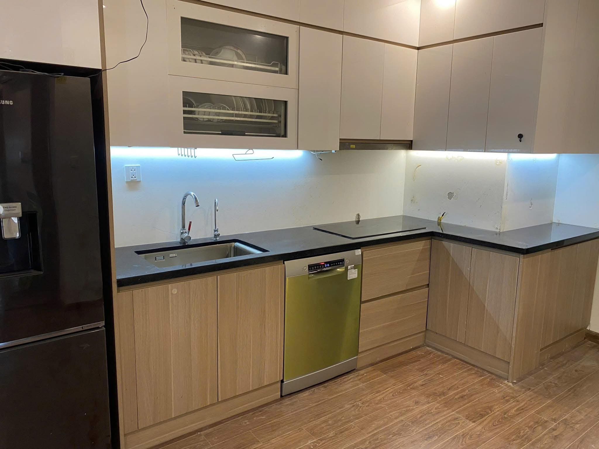 Vòi rửa bát Miken tại nhà dân khu vực Bồ Đề Long Biên 