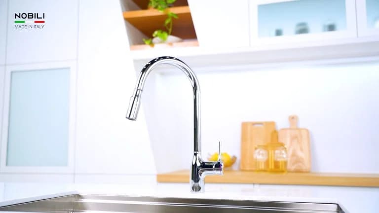 Vòi rửa chén bát Ý rút dây Nobili NB305C