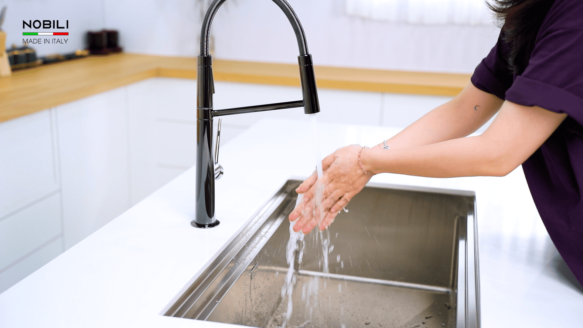 Vòi rửa bát cần mềm Nobili Lavante NB306B