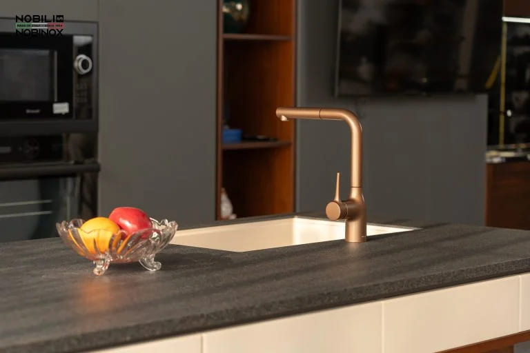 Vòi rửa chén dây rút vàng Nobili NB217B