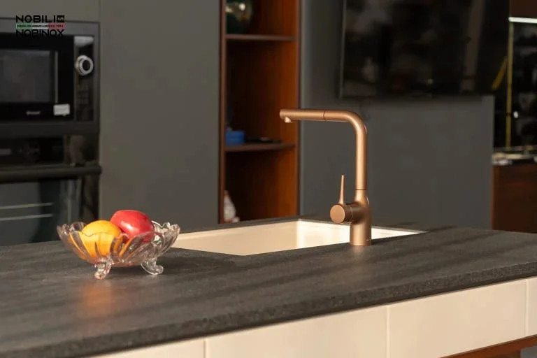 Vòi rửa chén dây rút vàng Nobili NB217B