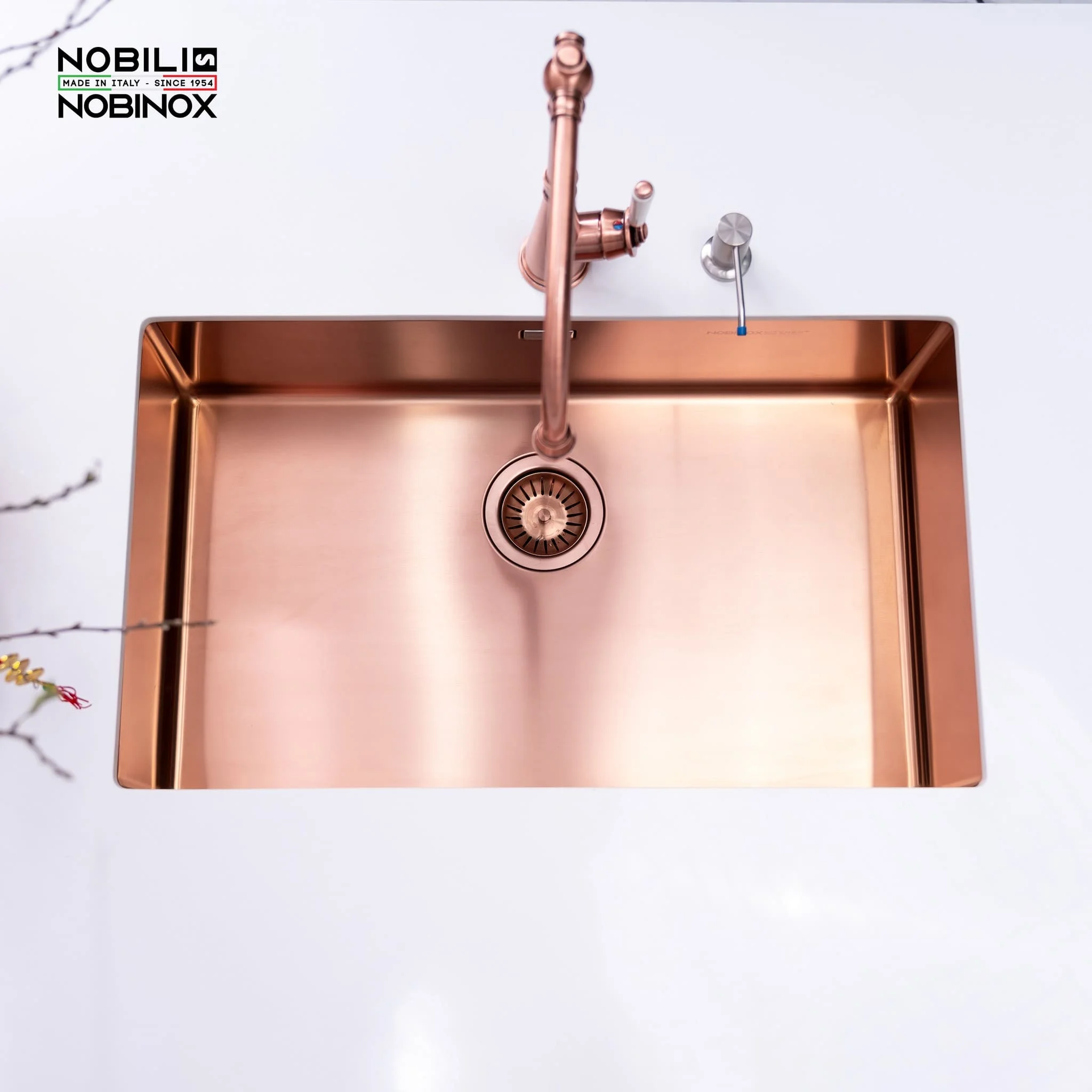 Vòi bếp tân cổ điển Ý Charlie Nobili NB255C