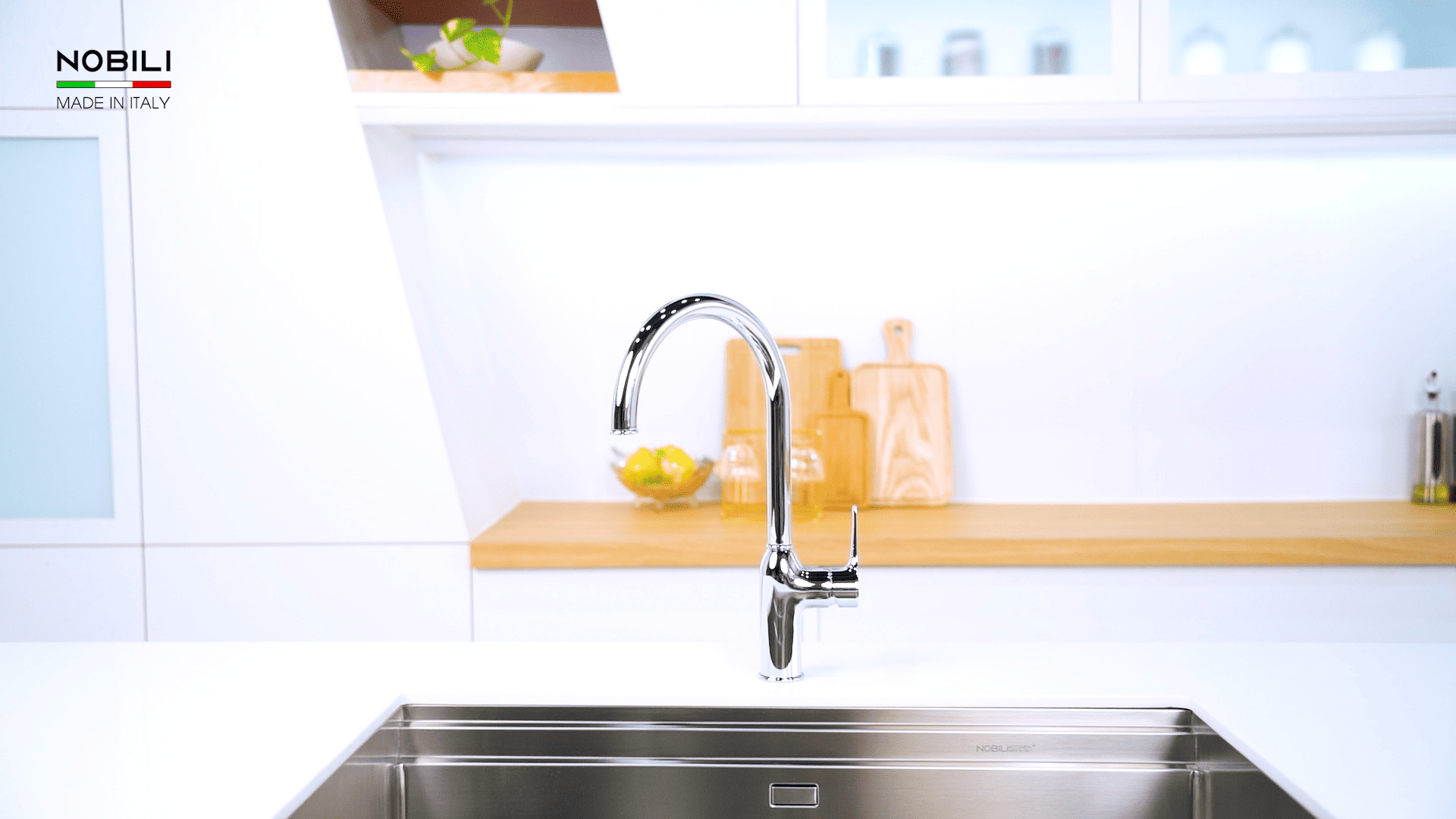 Vòi rửa chén nóng lạnh Nobili NB132