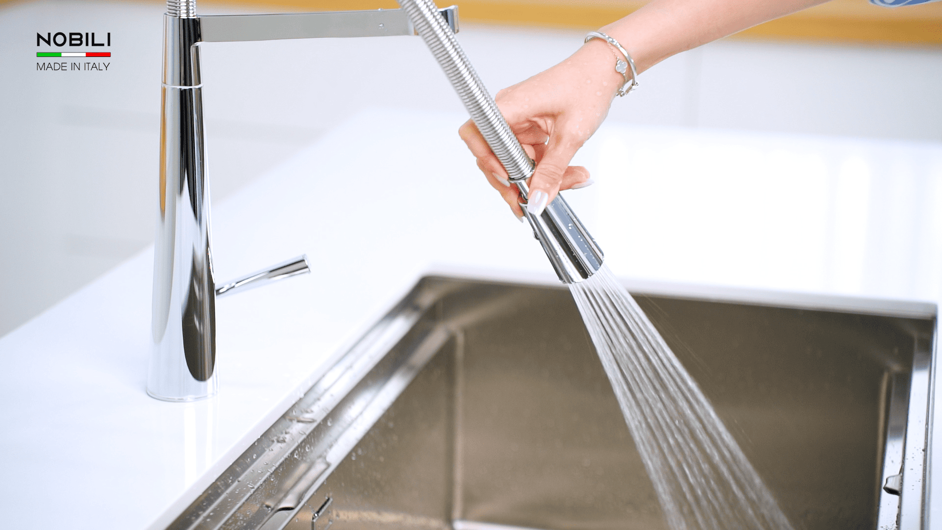 Vòi rửa bát Nobili Heron NB880