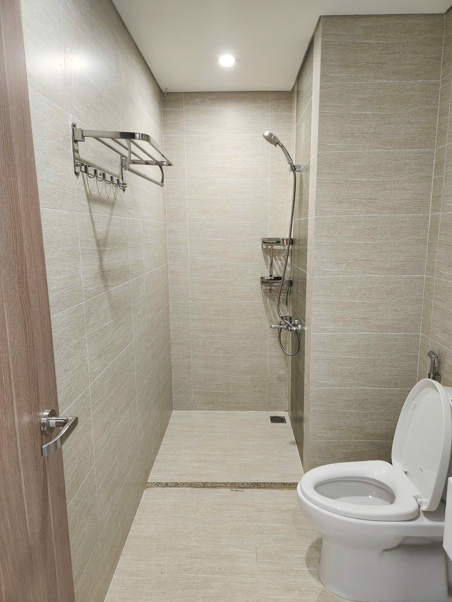 Thiết bị vệ sinh Caesar tại chung cư Vinhomes Smart City 