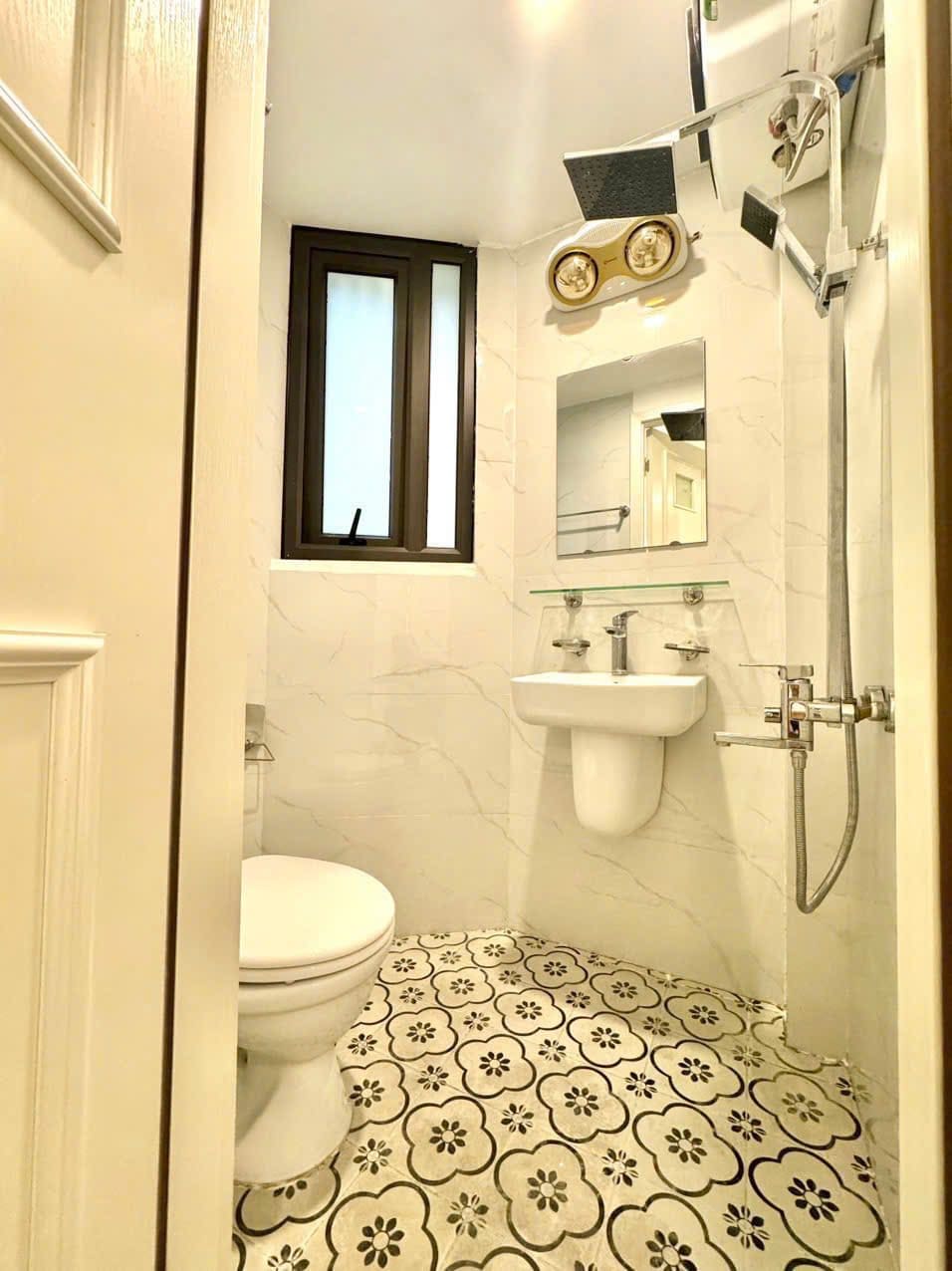 Thiết bị vệ sinh Caesra tại biệt thự Tiên Dược