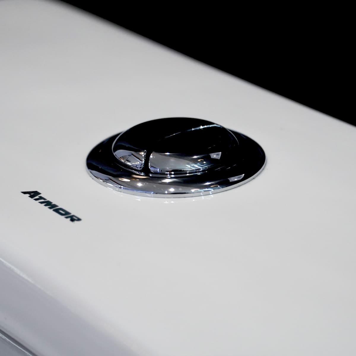 Bồn cầu 1 khối nắp rơi êm Atmor AT8867