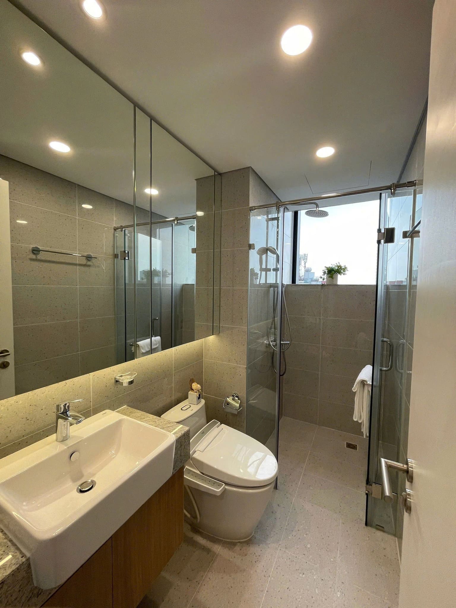 Chung cư cao cấp khu vực Phú Ninh, Sóc Sơn  sử dụng phụ kiện phòng tắm Mediclinic