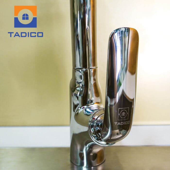 Vòi rửa chén nóng lạnh Tadico LUX-VRB.04