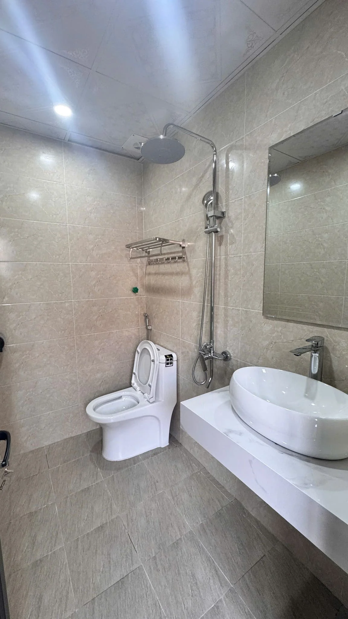 Thiết bị vệ sinh Inax tại nhà dân tại TP. Vị Thanh, TP. Ngã Bảy