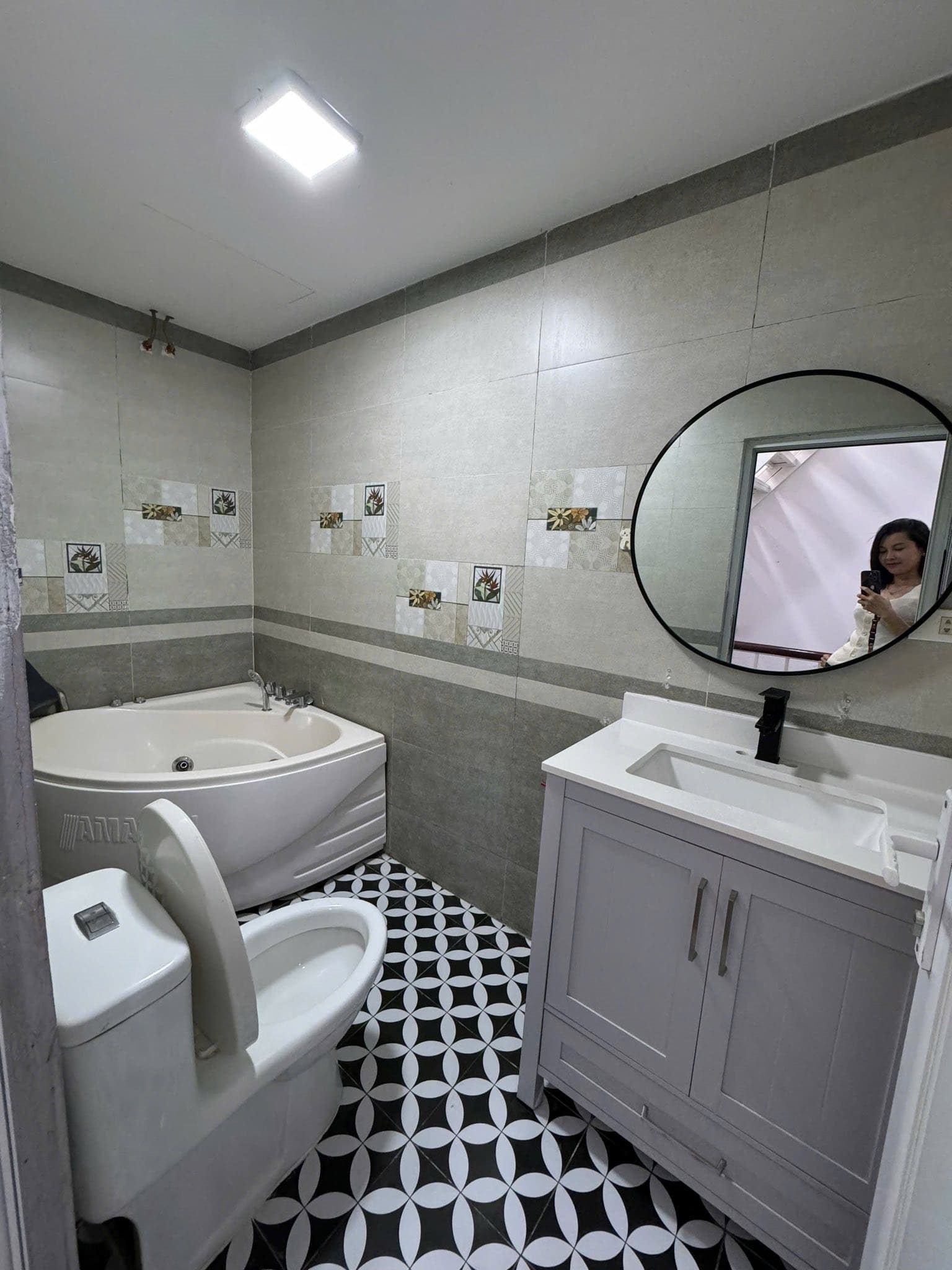 Thiết bị vệ sinh cao cấp tại nhà dân, biệt thự tại TP. Việt Trì, Lâm Thao