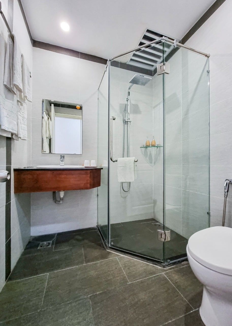 Thiết bị vệ sinh cao cấp tại biệt thự nghỉ dưỡng khu Sông Cầu, Xuân Đài