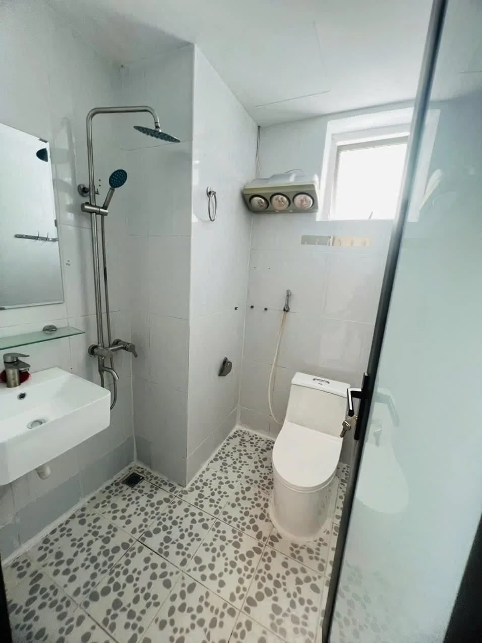 Thiết bị vệ sinh Viglacera tại nhà dân và nhà trọ tại Quảng Yên, Vân Đồn
