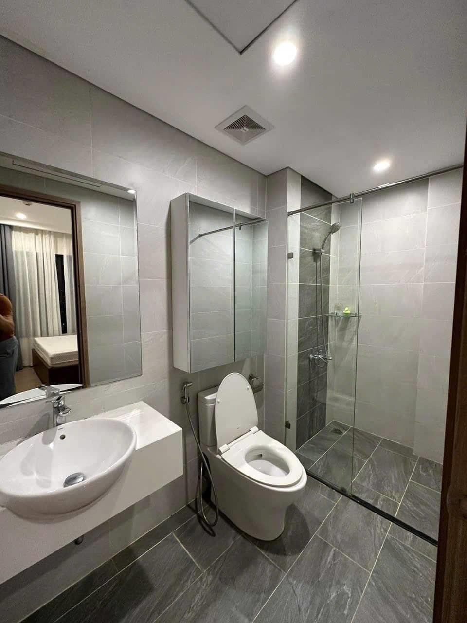 Thiết bị vệ sinh Inax tại biệt thự khu đô thị Vinhomes Hạ Long