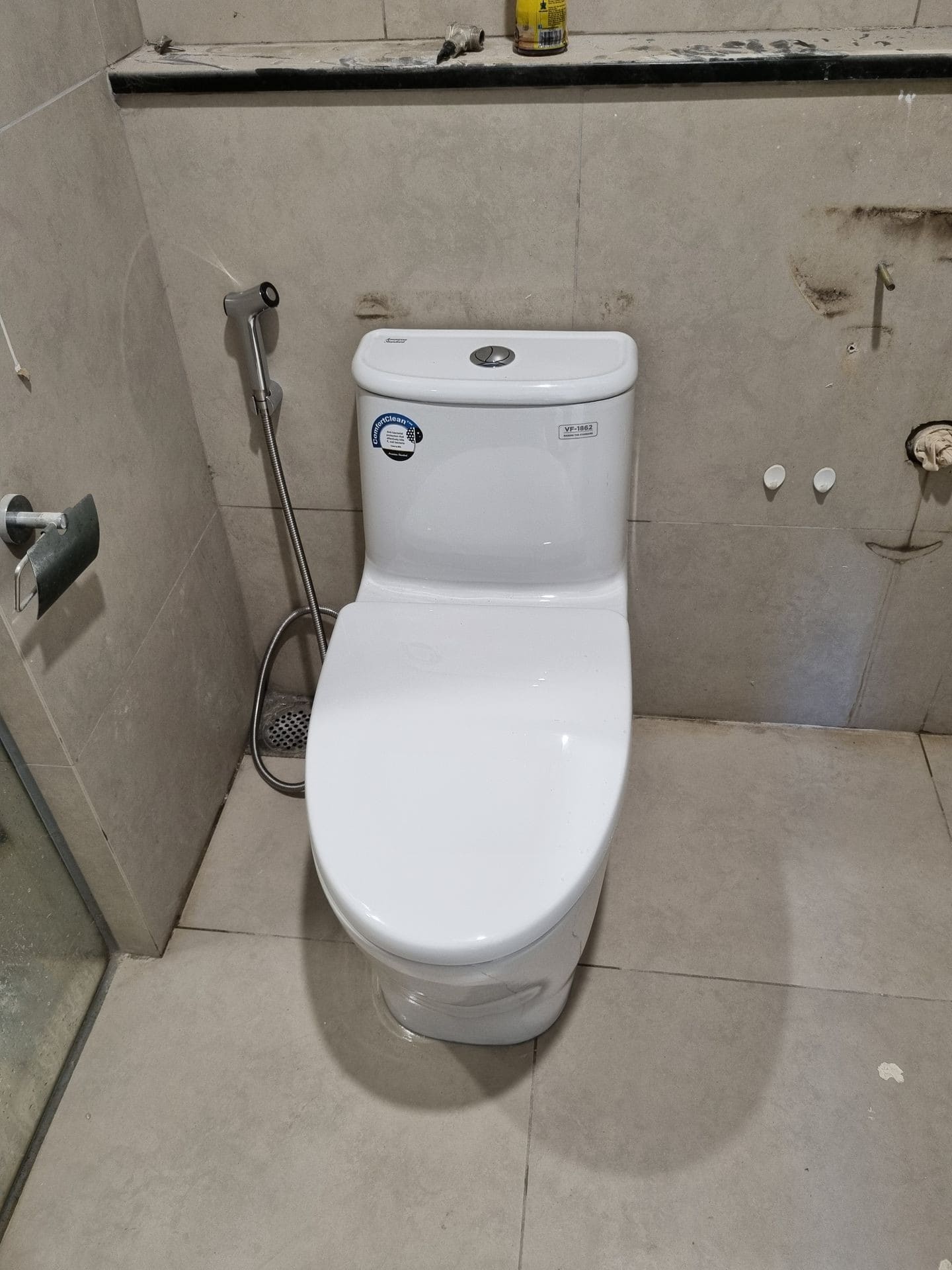 Bồn cầu American tại nhà dân tại TP. Sơn La, Mai Sơn, Mộc Châu