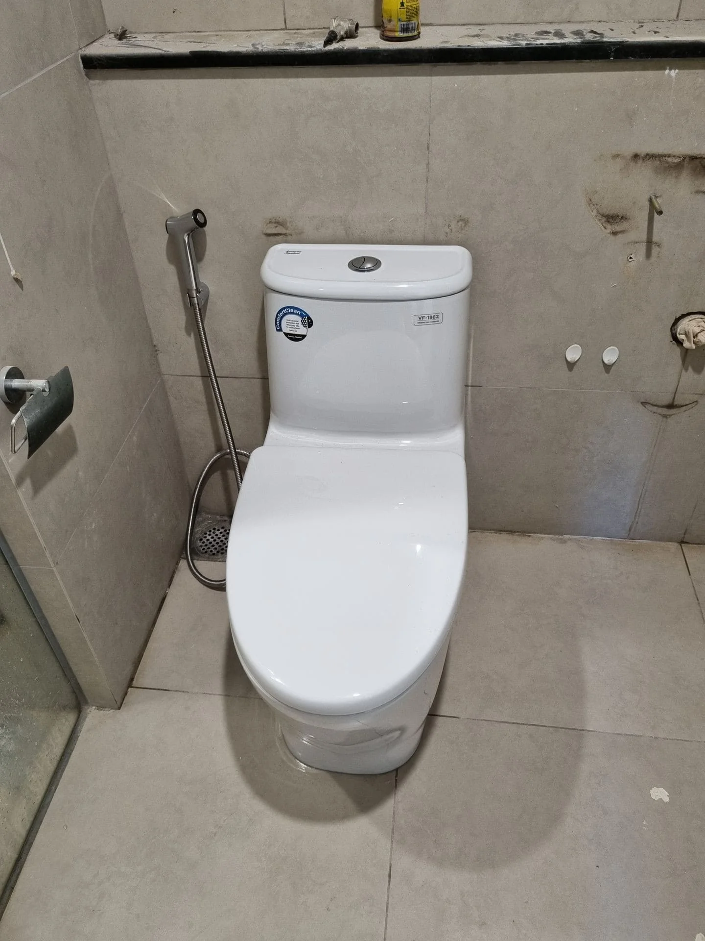Bồn cầu American tại nhà dân tại TP. Sơn La, Mai Sơn, Mộc Châu