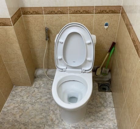 Bồn cầu Inax tại homestay và nhà nghỉ phục vụ du lịch sinh thái Cái Bè