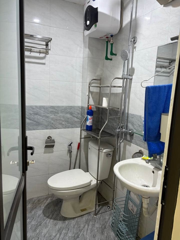 Thiết bị vệ sinh Viglacera tại nhà trọ công nhân và nhà xưởng tại Bình Tân, Long Hồ