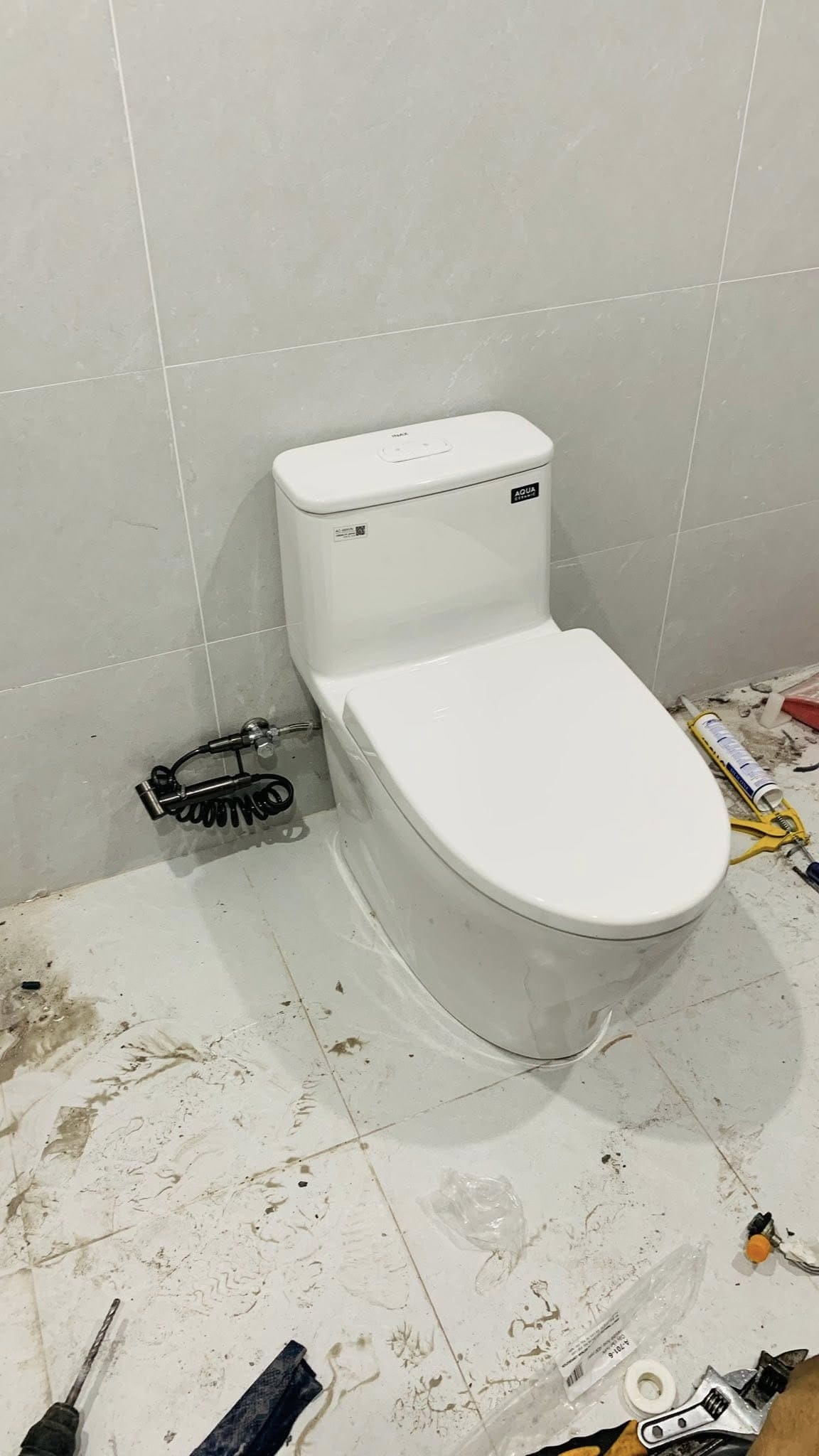 Bồn cầu Inax lắp tại homestay du lịch tại Tân Châu, An Phú