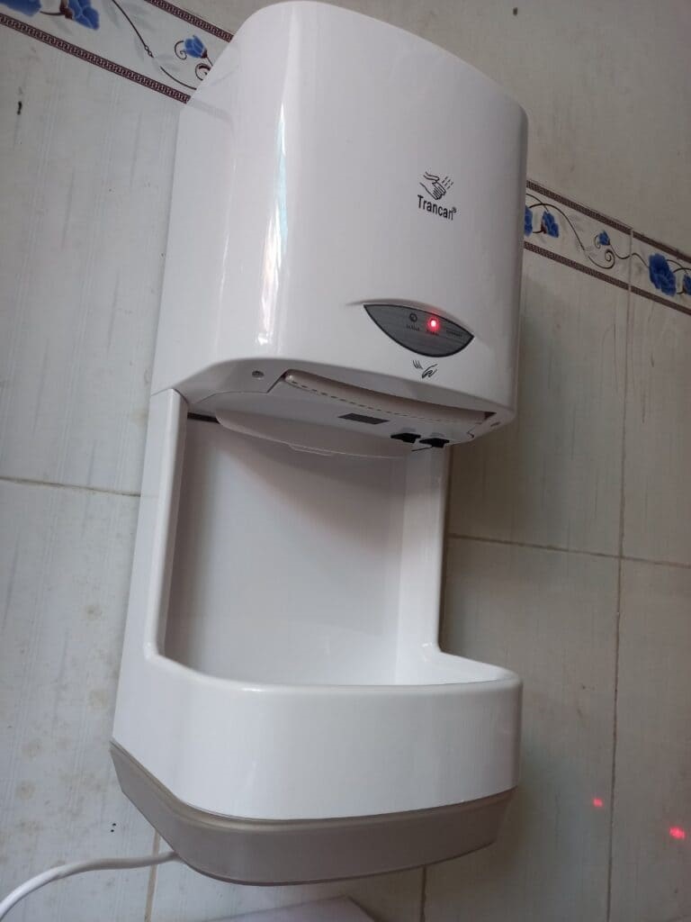 Máy sấy tay có khay Trancan TC 922128