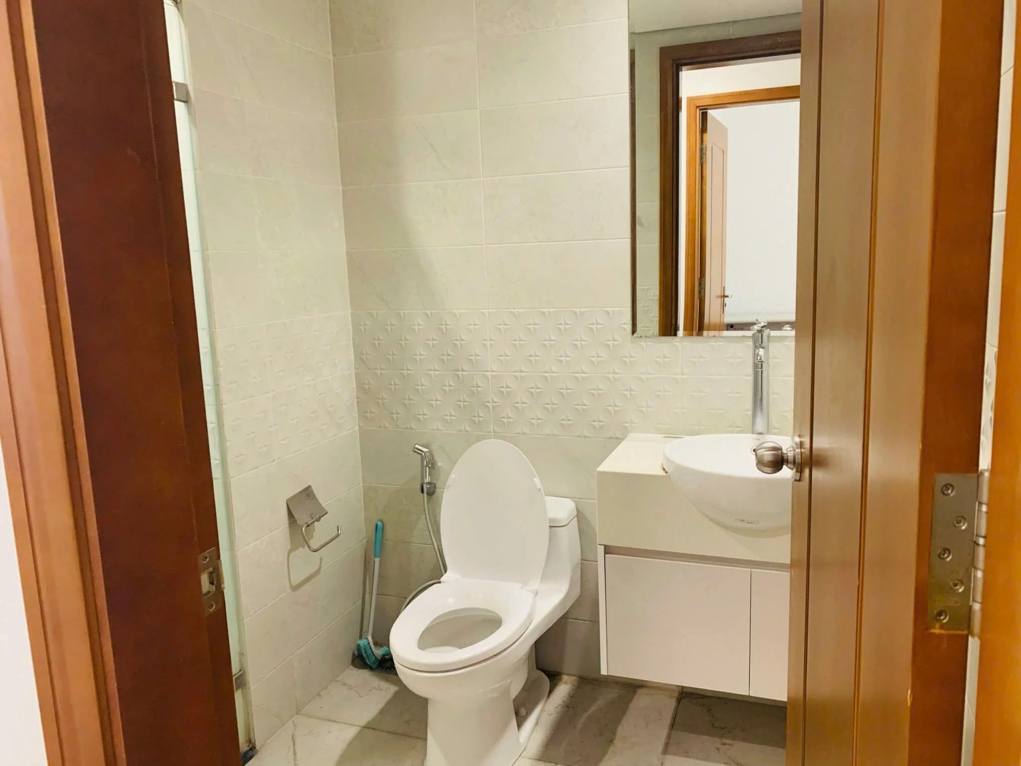 Thiết bị vệ sinh TOTO nhà phố, biệt thự tại Quận Ninh Kiều, Cái Răng, Bình Thủy