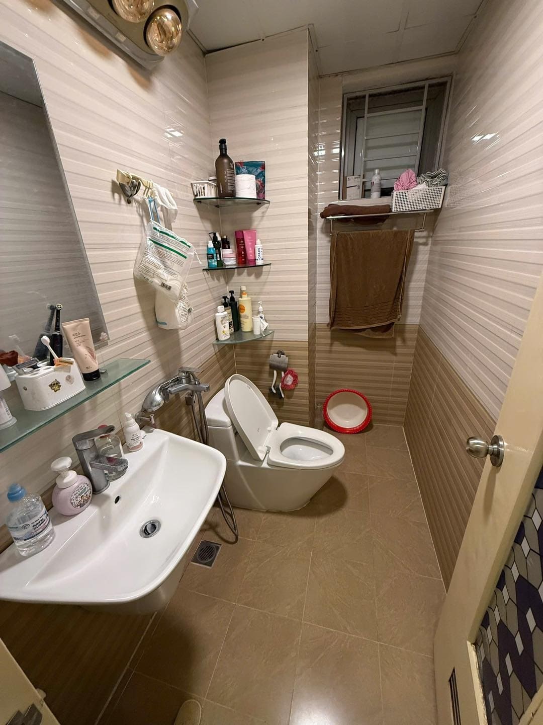 Thiết bị vệ sinh Inax tại nhà phố TP. Gia Nghĩa, Cư Jút