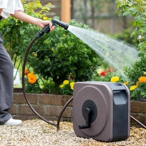 Vòi tưới cây 5 chế độ Takagi QG1114CG